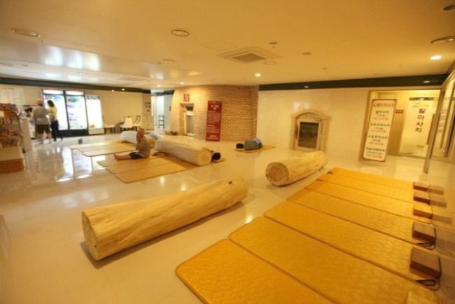 chill out room at a spa