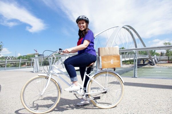 A hipster bike and picnic at Hotel Arts