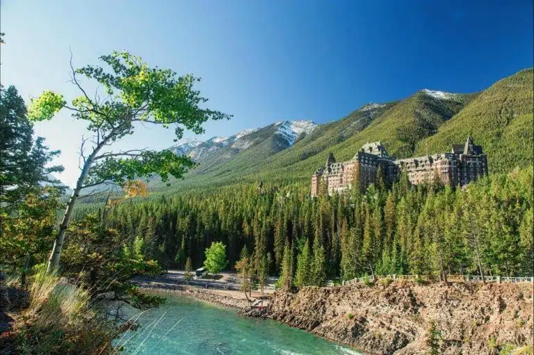 Banff Fairmont: What makes it the castle in the Rockies