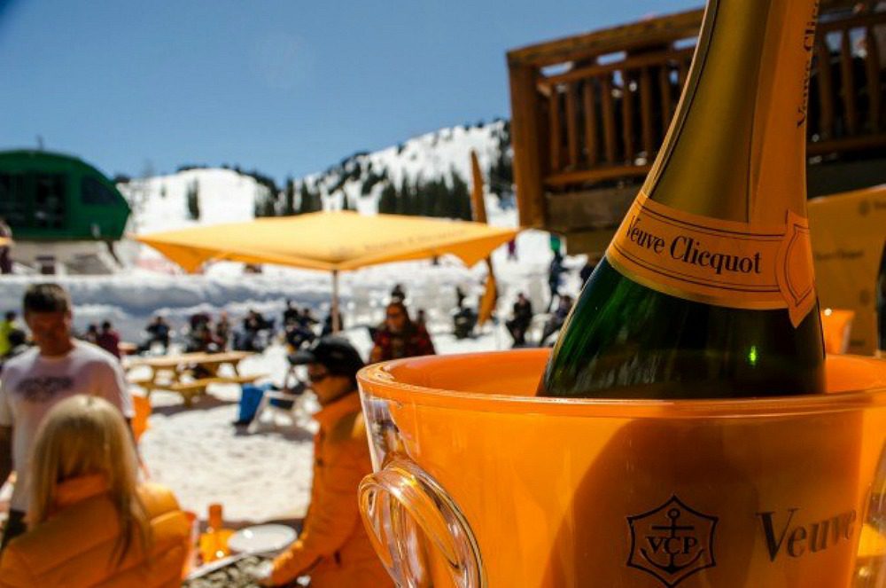 champagne ice bar at ski hill