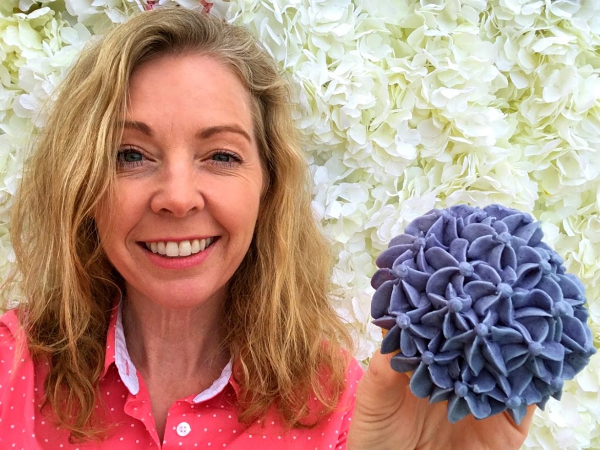 crave purple cupcake