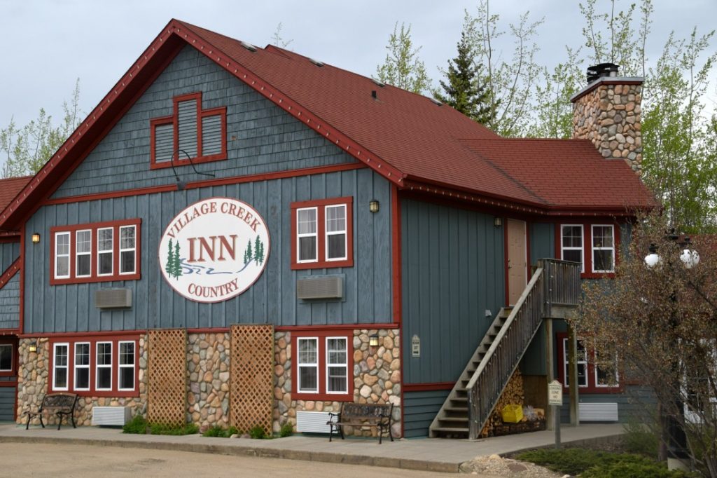 PIgeon Lake Hotel
