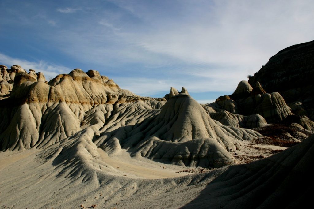 dinosaur provincial park landscape