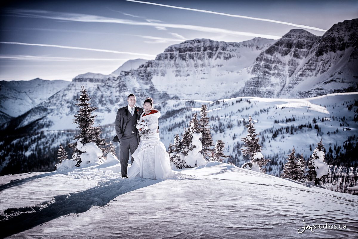 What you need to know about destination weddings 