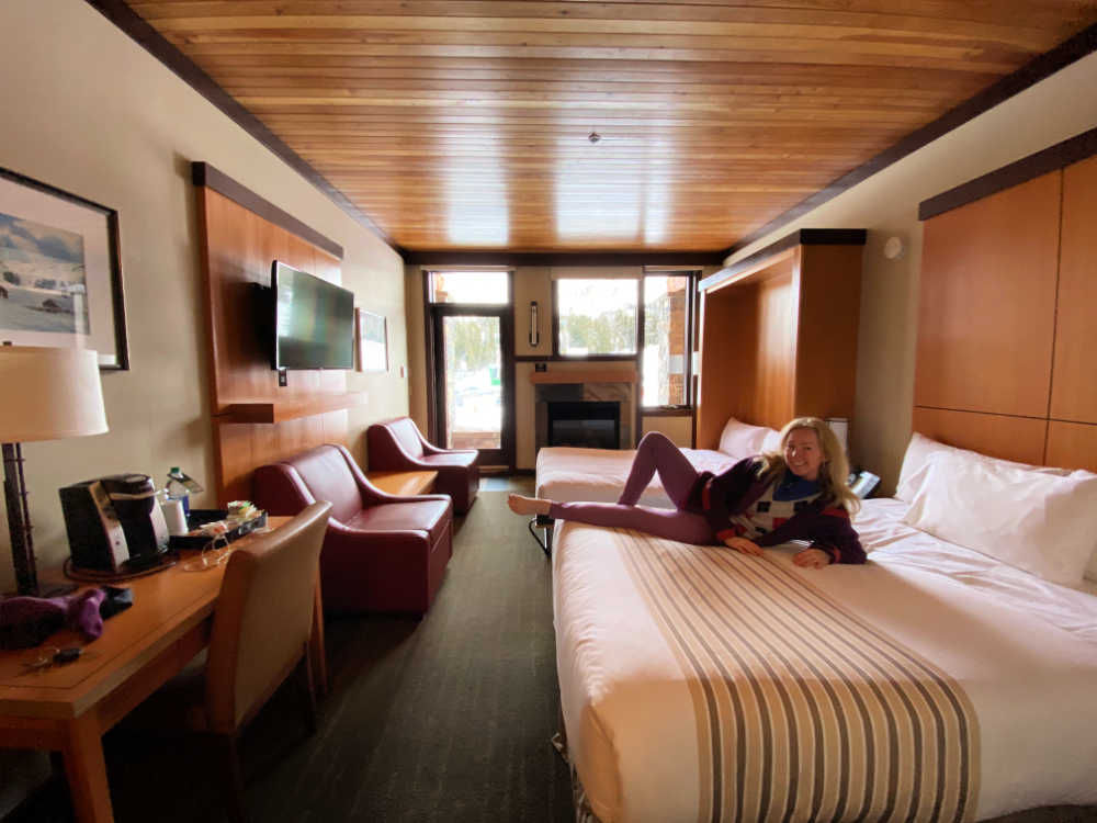 Sunshine Mountain Lodge