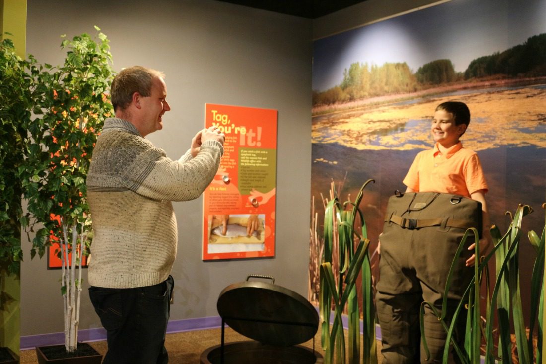 loser dad taking picture of kids