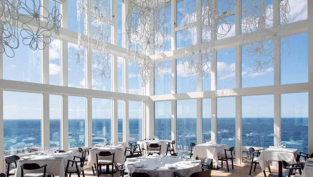 seaside dining room