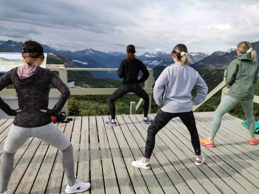 banff outdoor yoga class