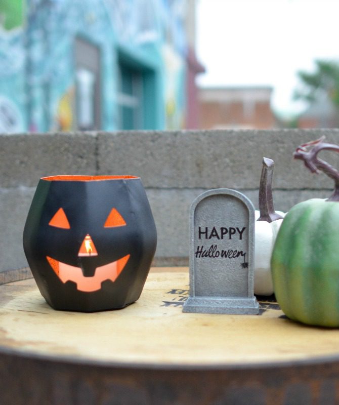 halloween stores calgary