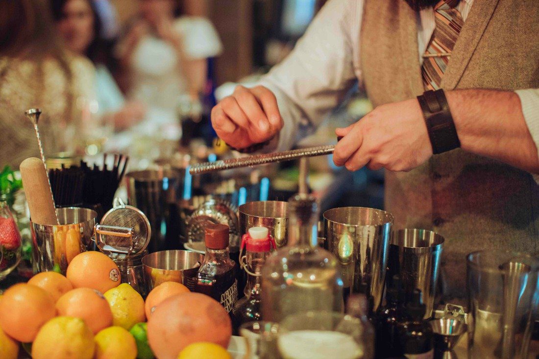 Grays on Main cocktail bar