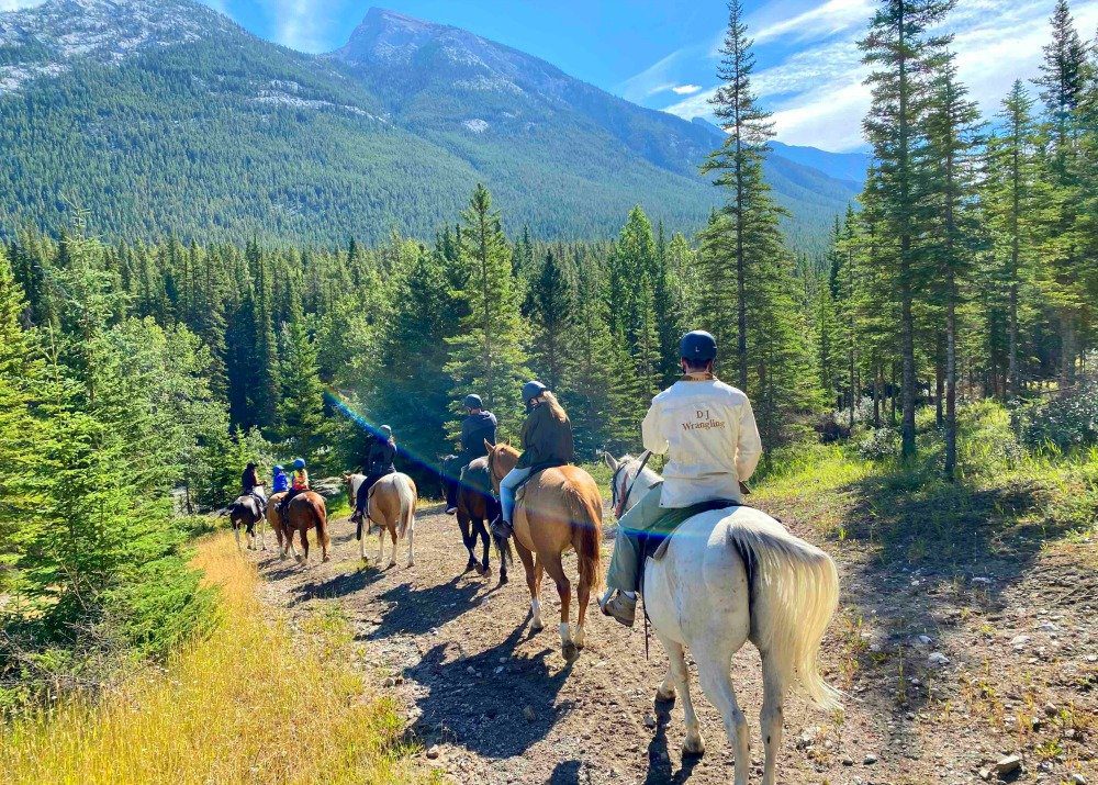 Banff horseback riding