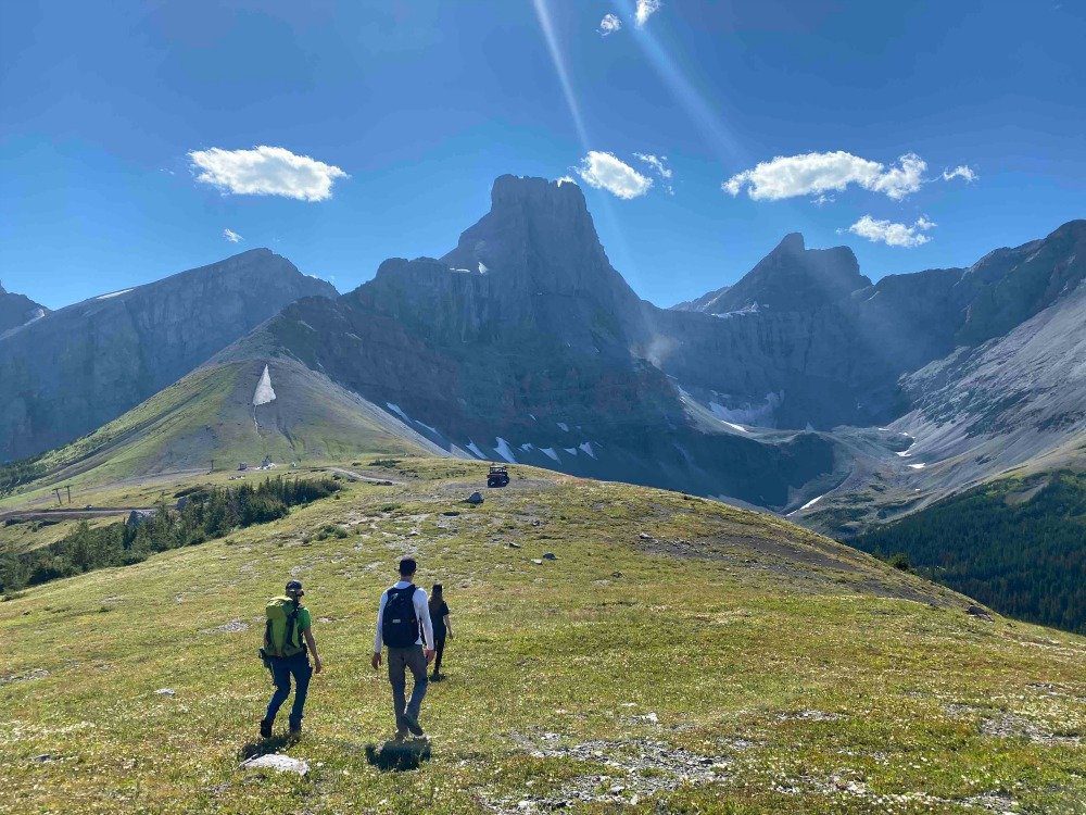 family kananaskis hike