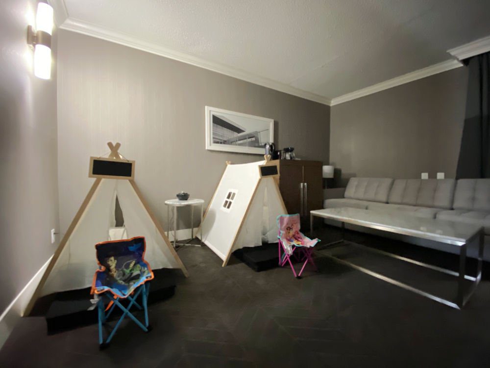 Lethbridge Lodge guest rooms