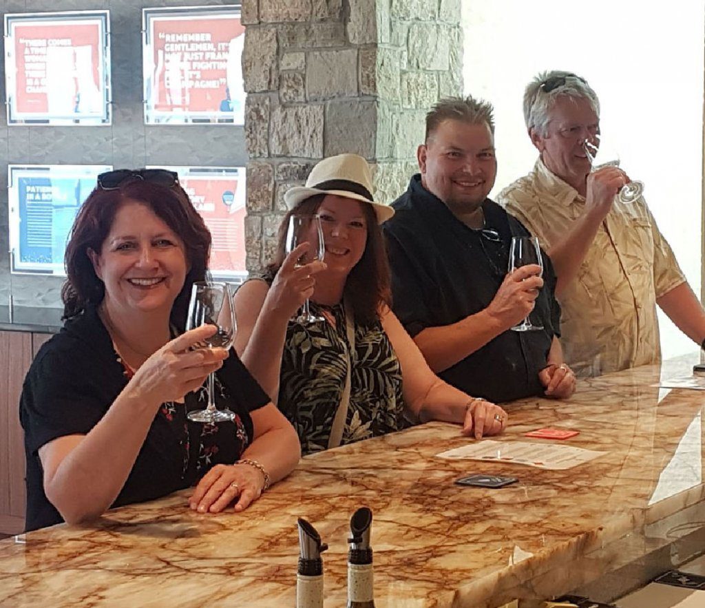 wine tasting okanagan