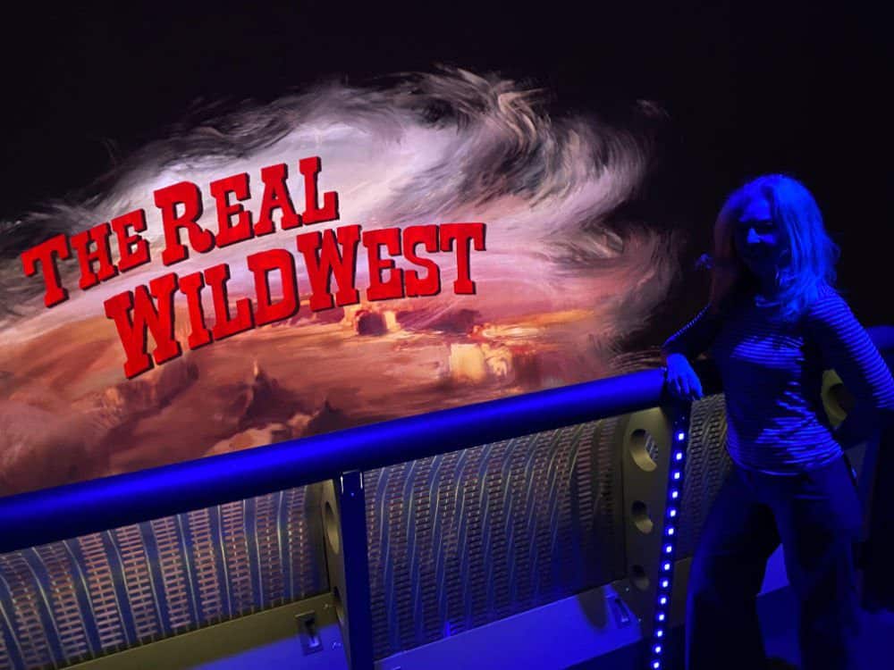 Fly over las vegas theatre