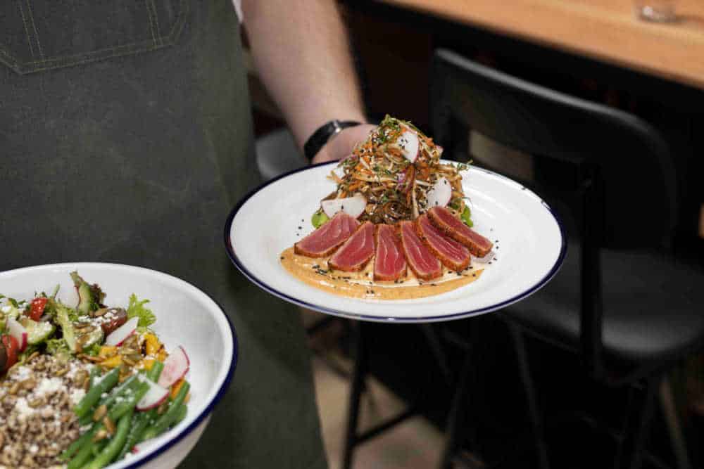 CENTRAL taps restaurant