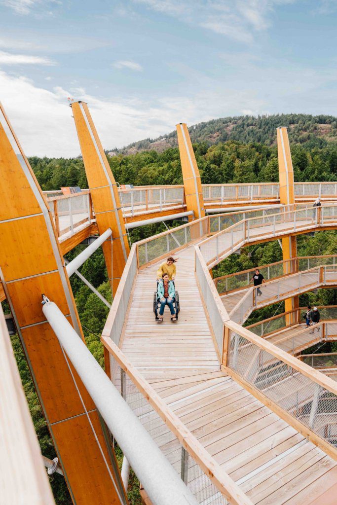 accessible canadian attraction