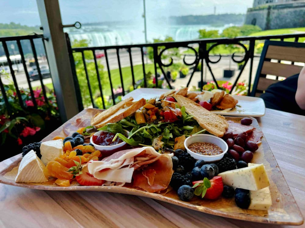 canadian cuisine niagara falls