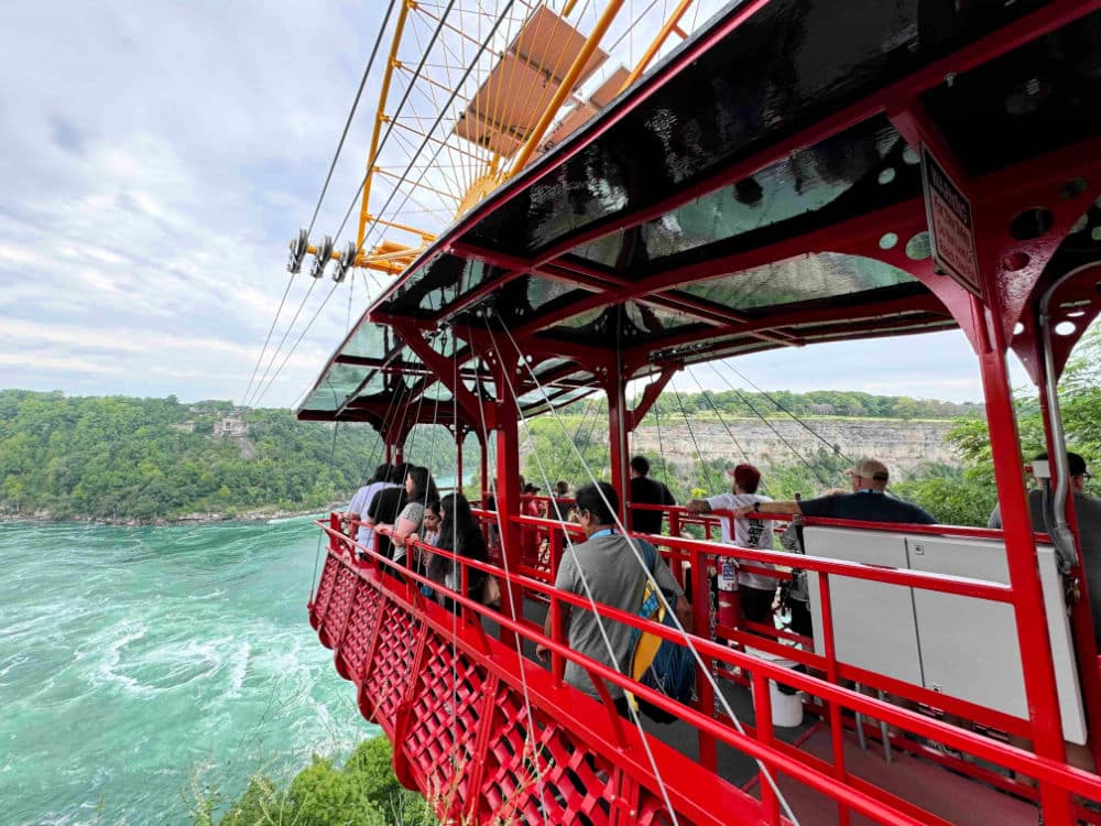 antique cable car niagara falls