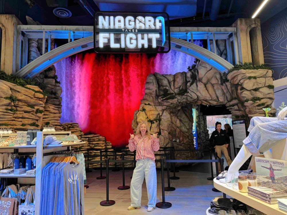 Flying theatre ontario